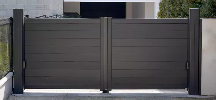 Common Residential Gate Issues We Resolve in Plainfield, IL